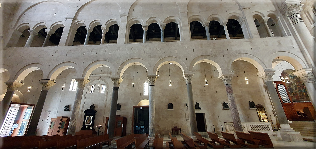 foto Duomo di Bari